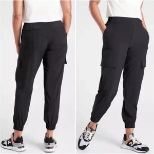 Athleta black Chelsea utility jogger 14